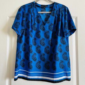 Banana Republic Womens Paisley Graphic Print Blue/Black V-neck Short Sleeve M